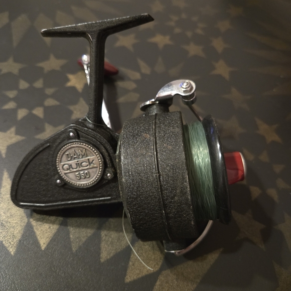 Vintage Fishing reel by D-A-M Quick 550 Salt Water fishing - Picture 2 of 16